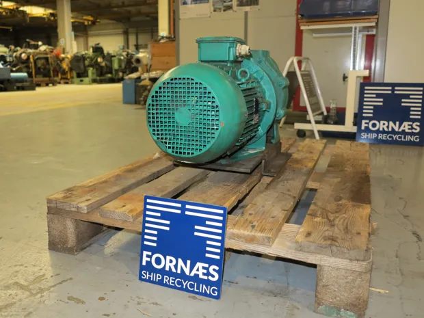 Image 4 of 6 - Azcue - CA50/7-A