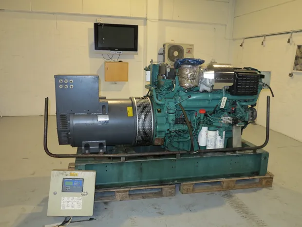 Image 6 of 10 - Volvo Penta