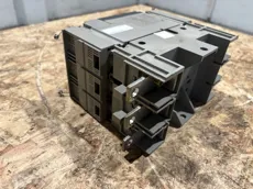 Merlin Gerin - Compact