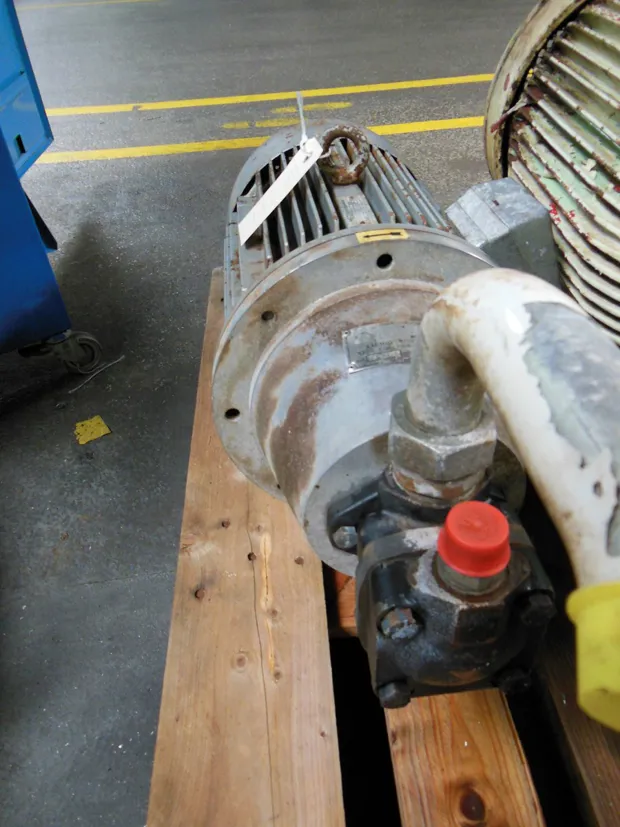 Image 2 of 4 - HP219