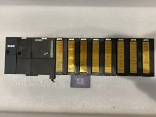 SIEMENS - SIEMENS SIMATIC S7 -300 PLC Controller