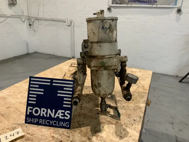 Image 3 of 6 - Parker racor - 900FG