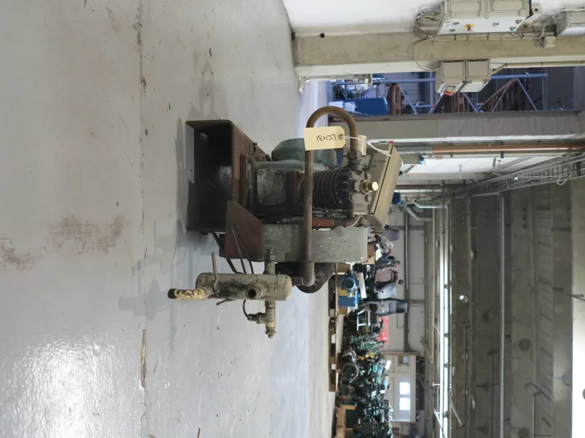 Image 4 of 6 - Espholin - H3