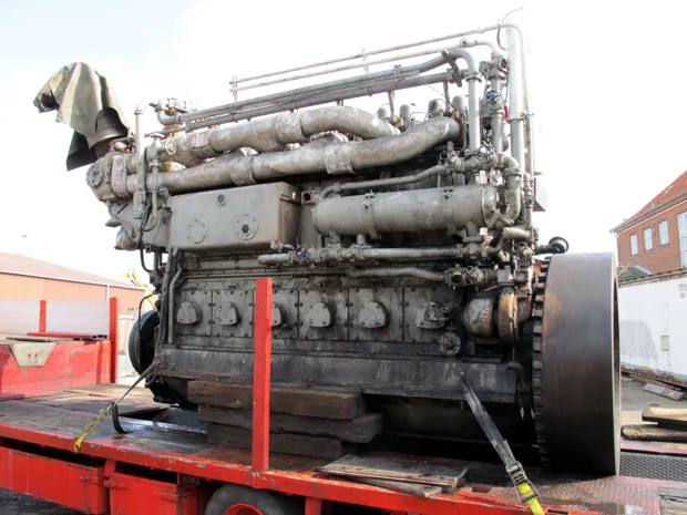 Image 2 of 5 - Deutz - SBV 6M 545