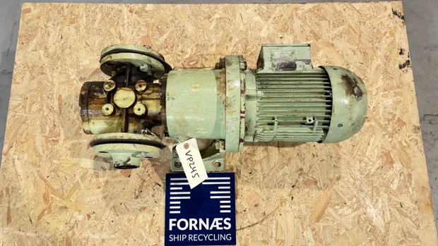 Image 4 of 9 - Kral - KF105.3A1A59AKU