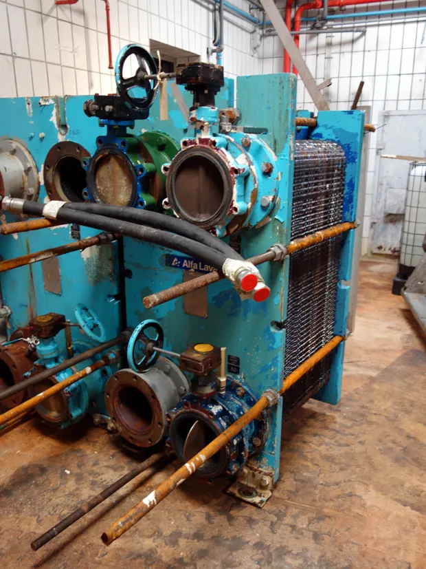 Image 1 of 3 - Alfa Laval - AK20-FL