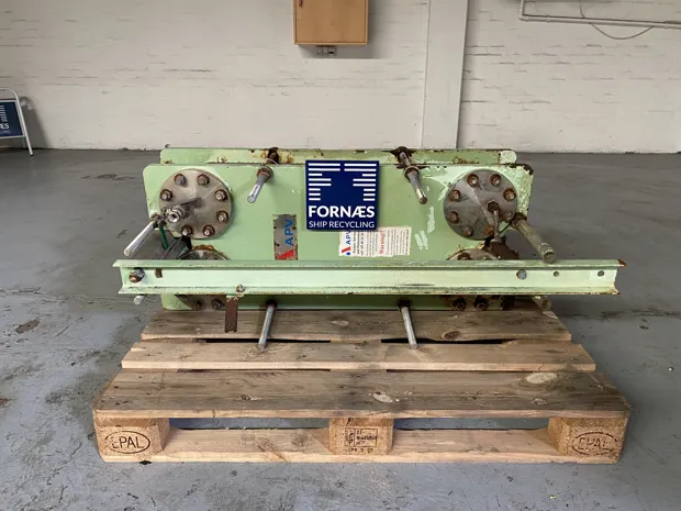 Image 1 of 5 - APV - N 25