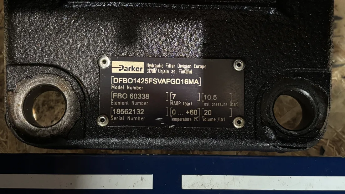 Image 1 of 8 - Parker - DFBO1425FSVAFGD16MA