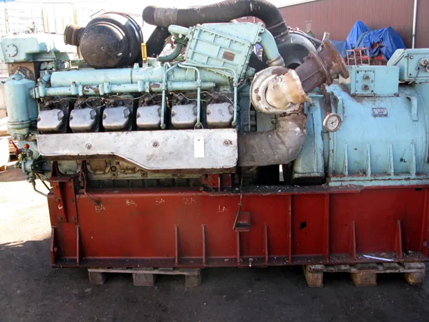 Image 3 of 3 - Deutz