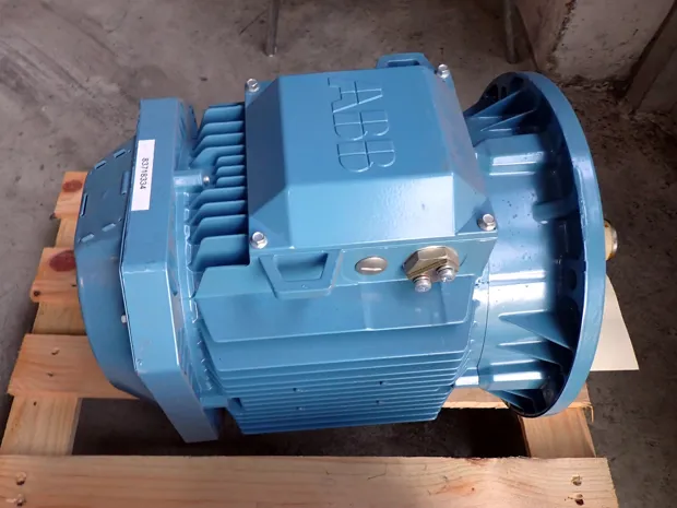 Image 2 of 3 - ABB - M2AA 132 SB