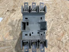 Merlin Gerin - Compact