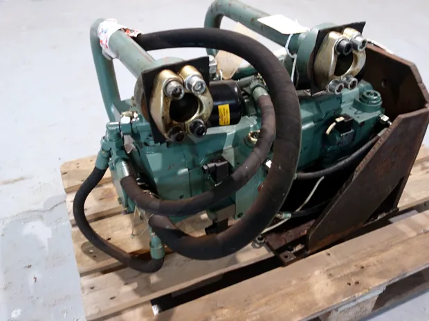 Image 1 of 4 - HP893