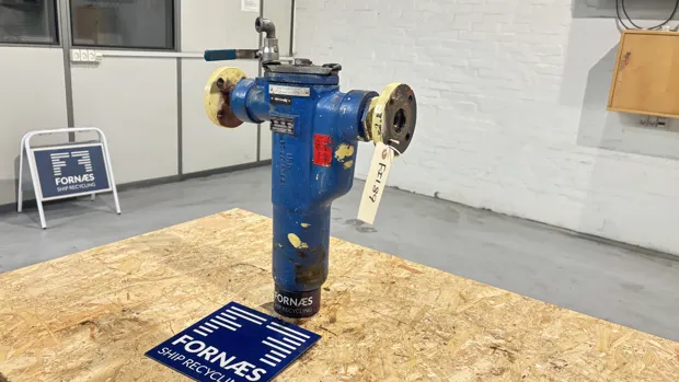 Image 3 of 8 - Boll&Kirch - 1.35.2 DN 1 1/4