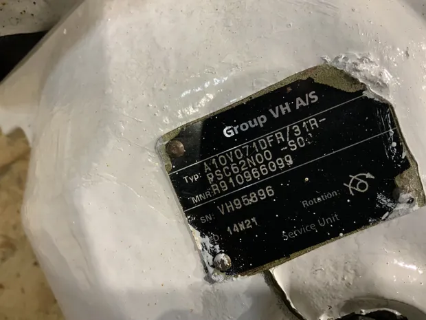 Image 6 of 7 - HP1033