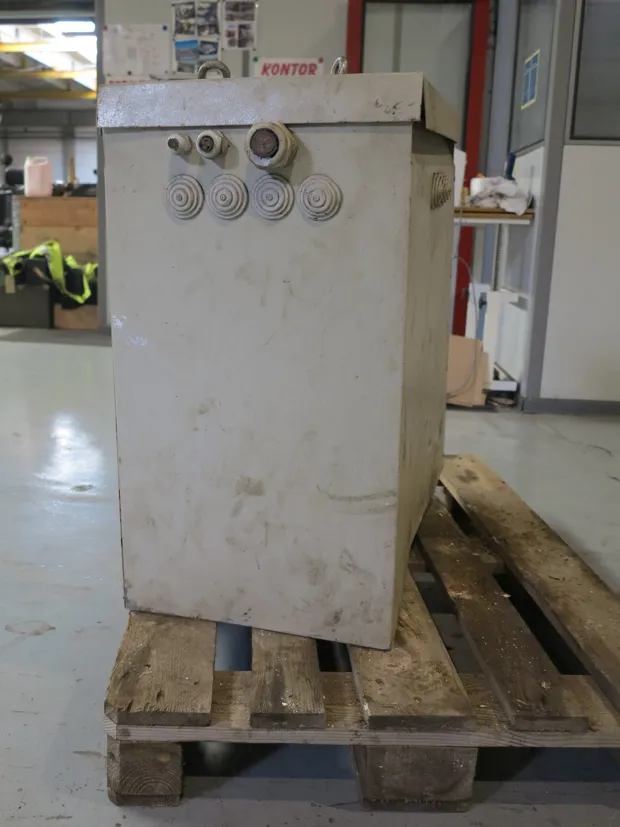 Image 2 of 5 - Polylux - SPE0215X0921 SN: TTS150206893