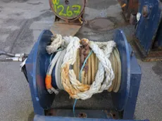 Tackle winch