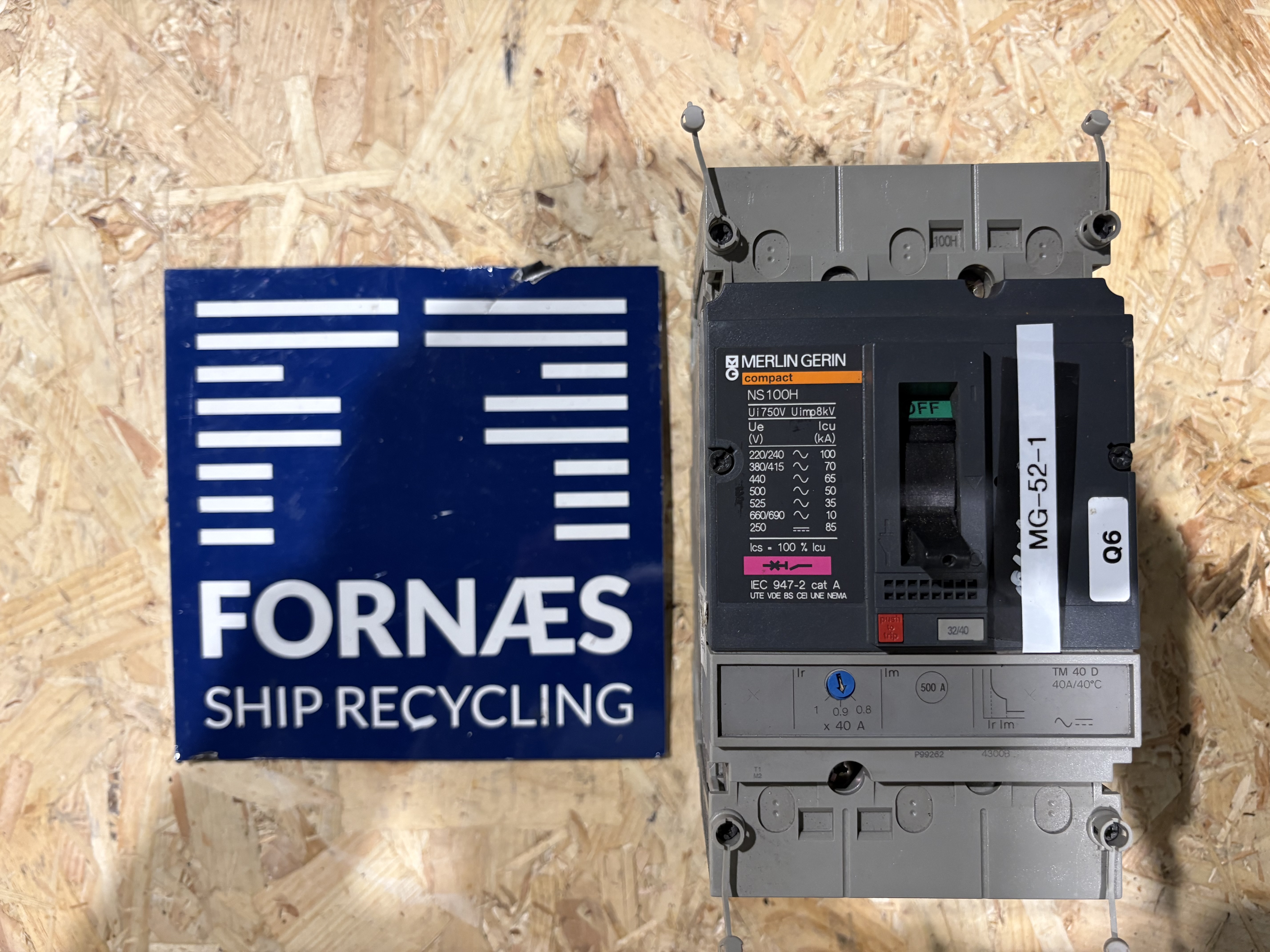 Merlin Gerin - NS100H