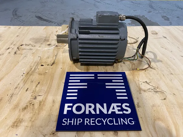 Image 3 of 5 - VEM - KPEO90S2KNS