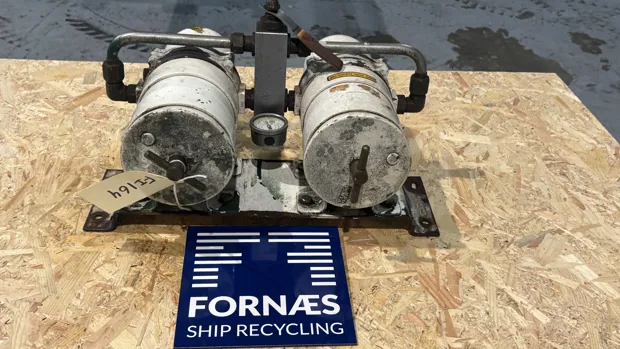 Image 6 of 7 - Parker racor - 75900MAX