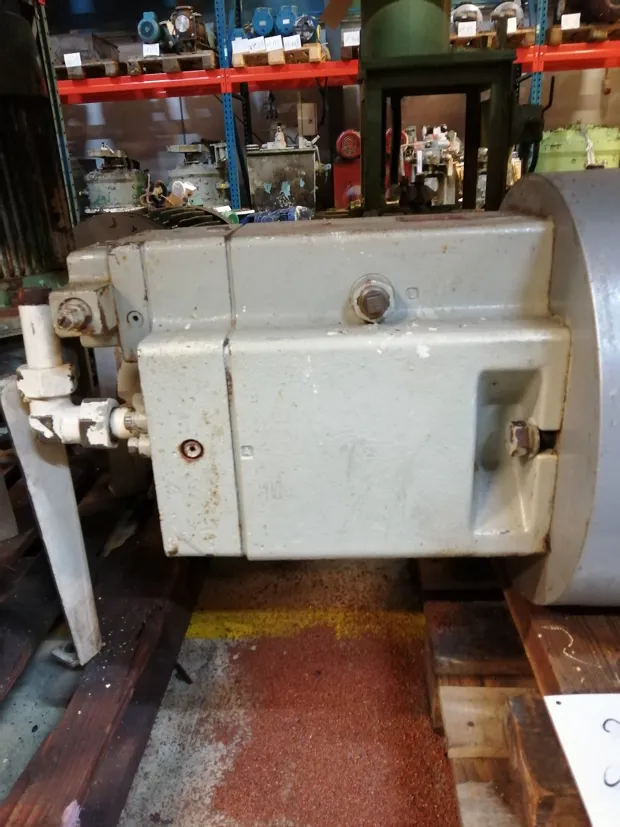 Image 4 of 12 - HP256