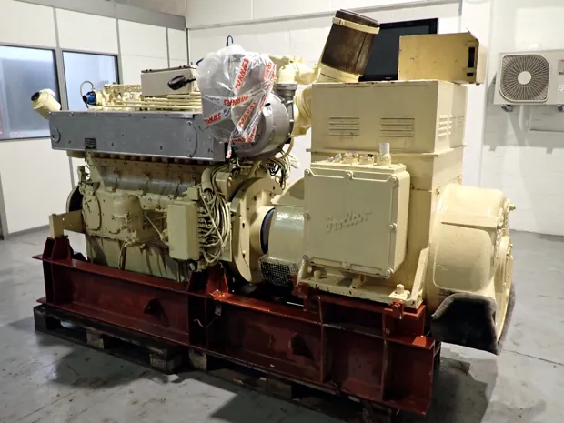 Image 2 of 4 - Deutz