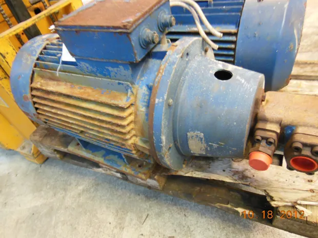 Image 1 of 2 - HP677