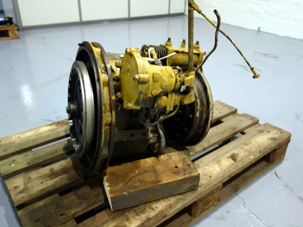 Image 4 of 6 - Twin Disc - MG 506