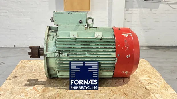 Image 5 of 8 - Lönne - VC200LK04