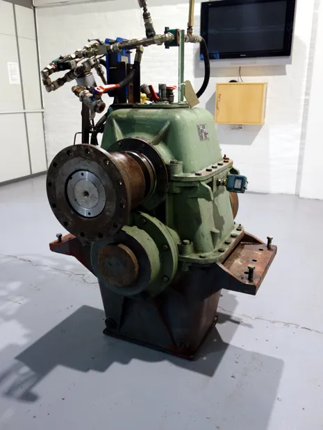 Image 4 of 5 - Reintjes - SUA 355