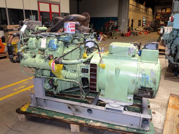 Image 2 of 6 - Mercedes