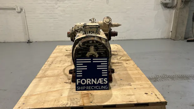 Image 5 of 11 - Kracht