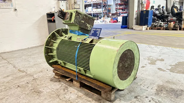 Image 3 of 8 - Lönne - 14BG 319-4AA96-Z 315L