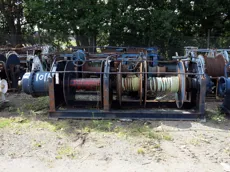 Trawl winch