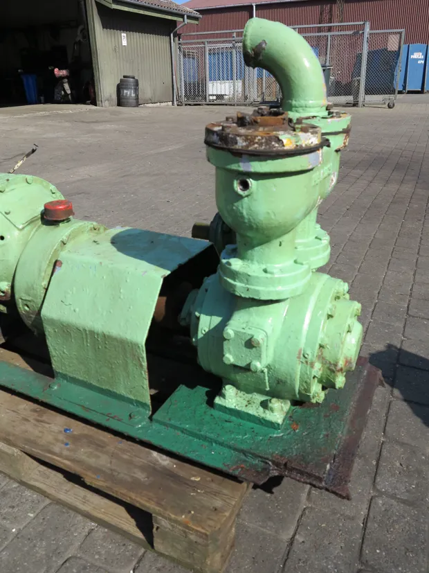 Image 2 of 6 - Brattvaag - G156 Counter clickwise