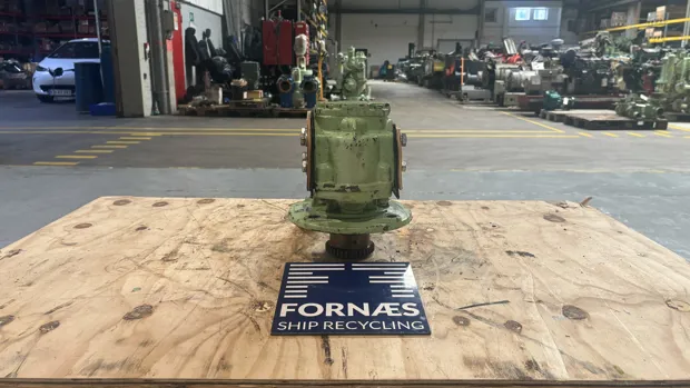 Image 4 of 8 - Kracht - KF4/150G20B P0B 7DP2/196