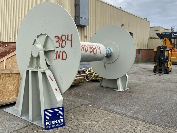 Image 5 of 8 - ND384