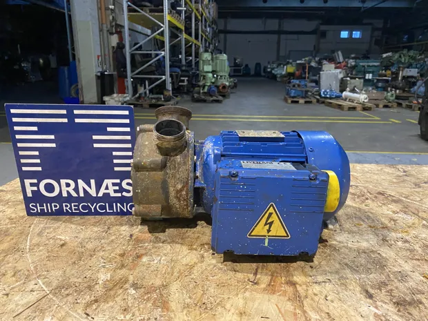 Image 3 of 8 - Liverani - EP 40 TF C/RACC