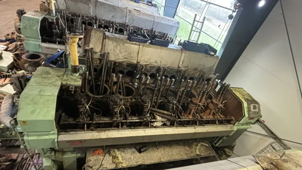 Image 1 of 1 - Wärtsilä - W6L32