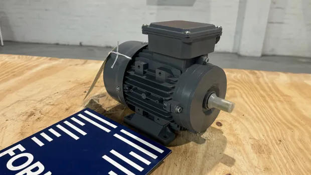 Image 4 of 7 - Dutchi Motors - DMA 71K4