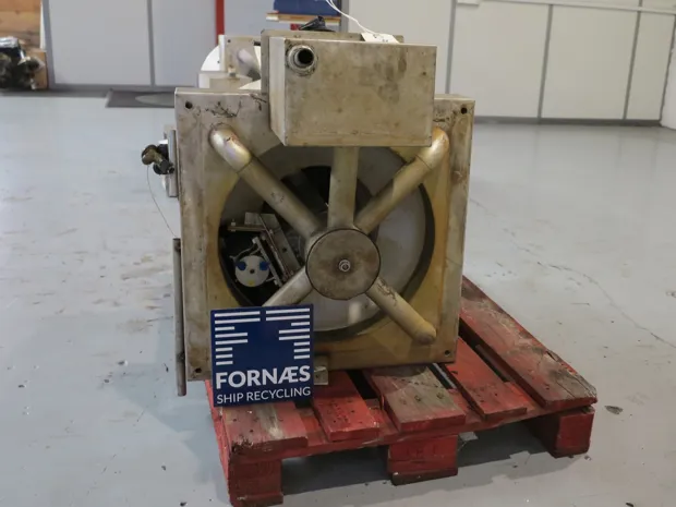 Image 4 of 5 - GENEGLACE  - F100 M Icemachine/ icegenerator