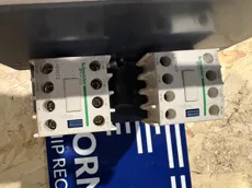 Schneider - LC1F5004