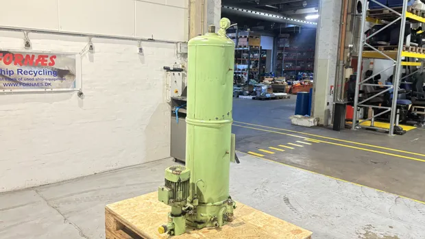 Image 3 of 8 - CJC - HDU 27/108 MZ-Z