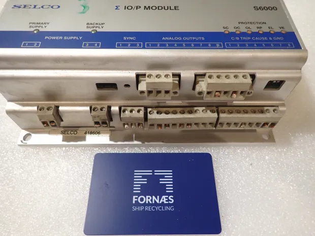 Image 2 of 4 - SELCO S6000 - S 6000.0010