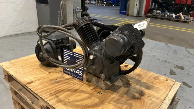 Image 6 of 9 - Puska - 6K06010110