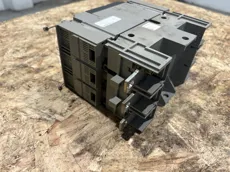 Merlin Gerin - Compact