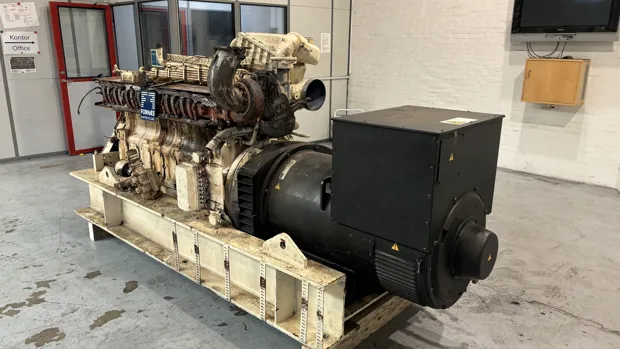 Image 5 of 9 - Deutz