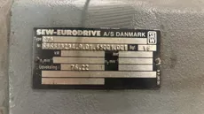 SEW-EURODRIVE - R73