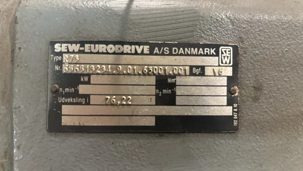Image 4 of 7 - SEW-EURODRIVE - R73