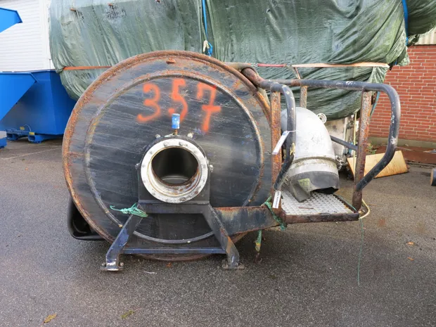 Image 3 of 6 - ND357