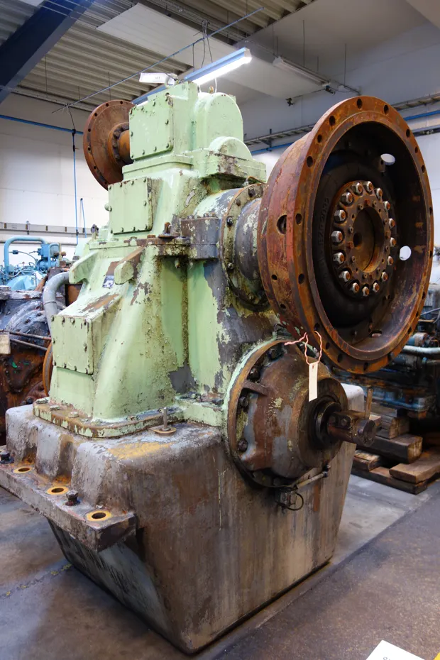 Image 1 of 7 - Tacke - HUW-710B